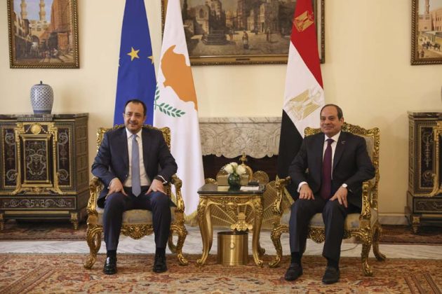 Hristoulidis Mısır Cumhurbaşkanı ile dün bir araya geldi