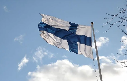 Finlandiya’nın Vantaa kentinde okulda silahlı saldırı düzenlendi
